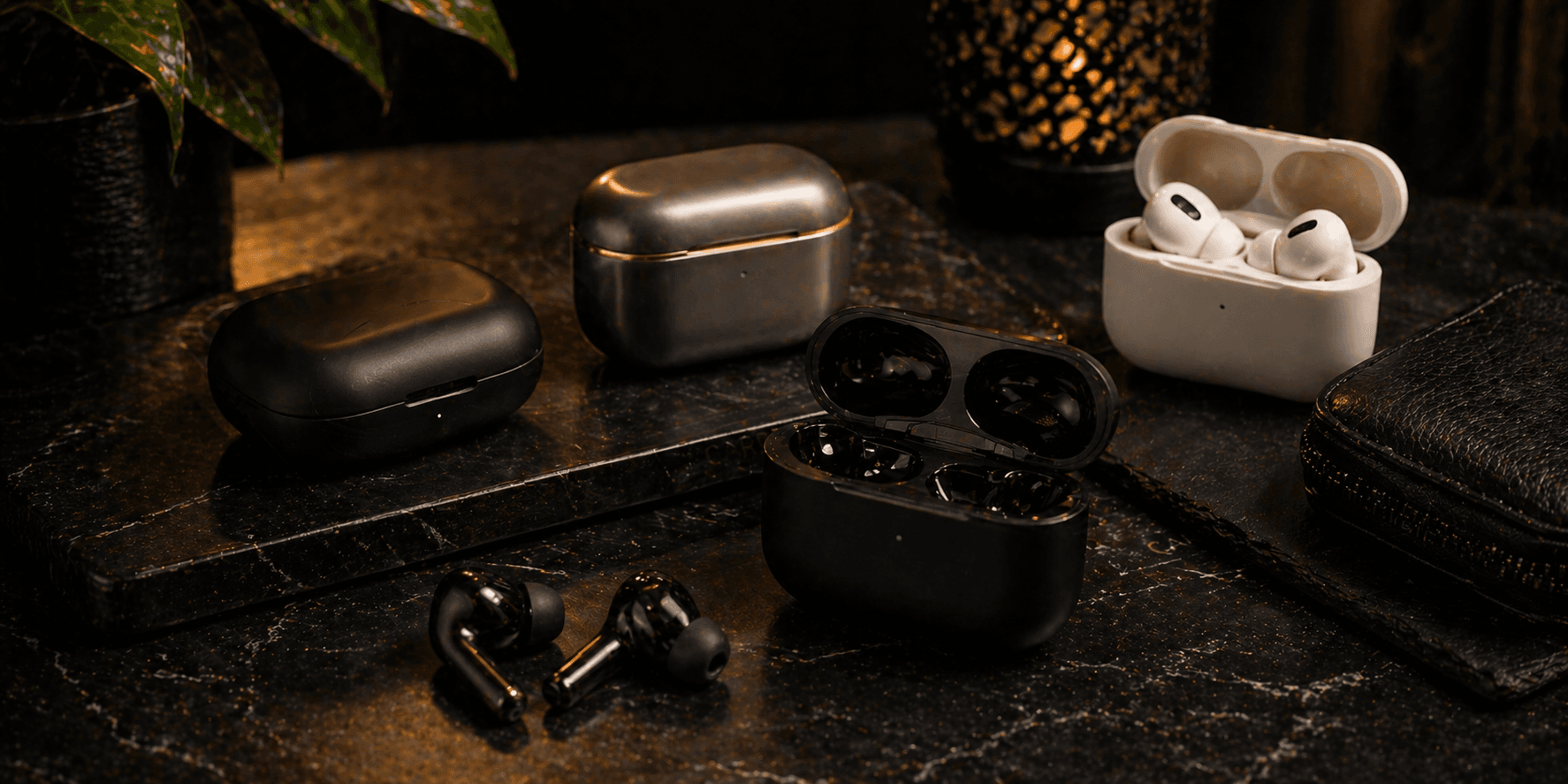 Wireless earbuds